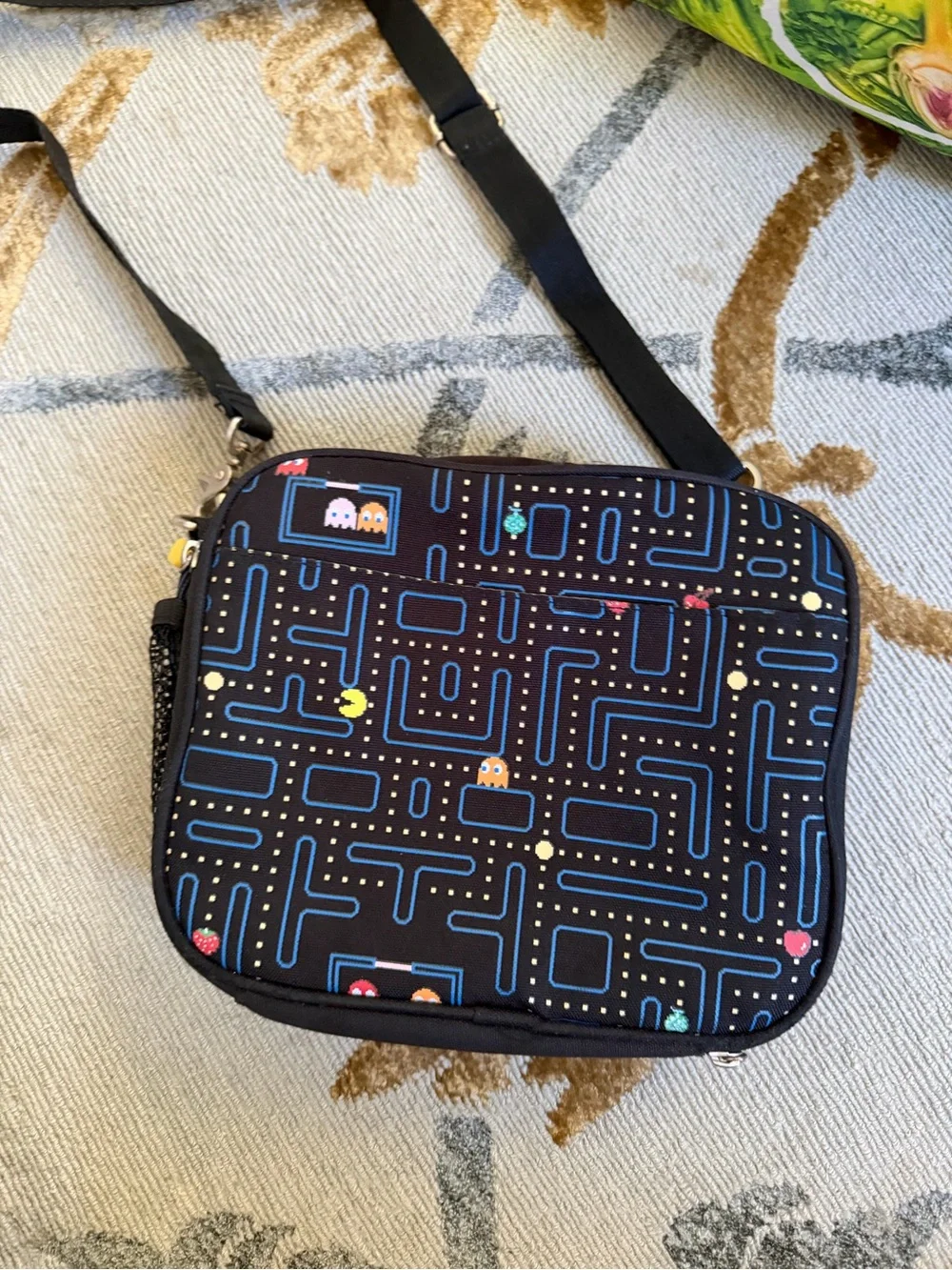 Black Pac-Man Print lunch Bag - Casual Everyday Shoulder Bag